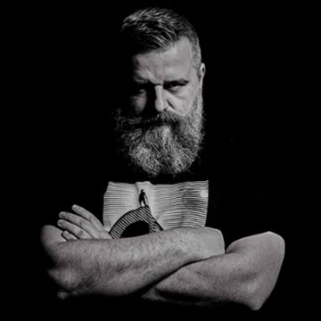 Daniel Vávra giving a&nbsp;talk about Kingdom Come: Deliverance and PC game development at SWAGLIFT DAY